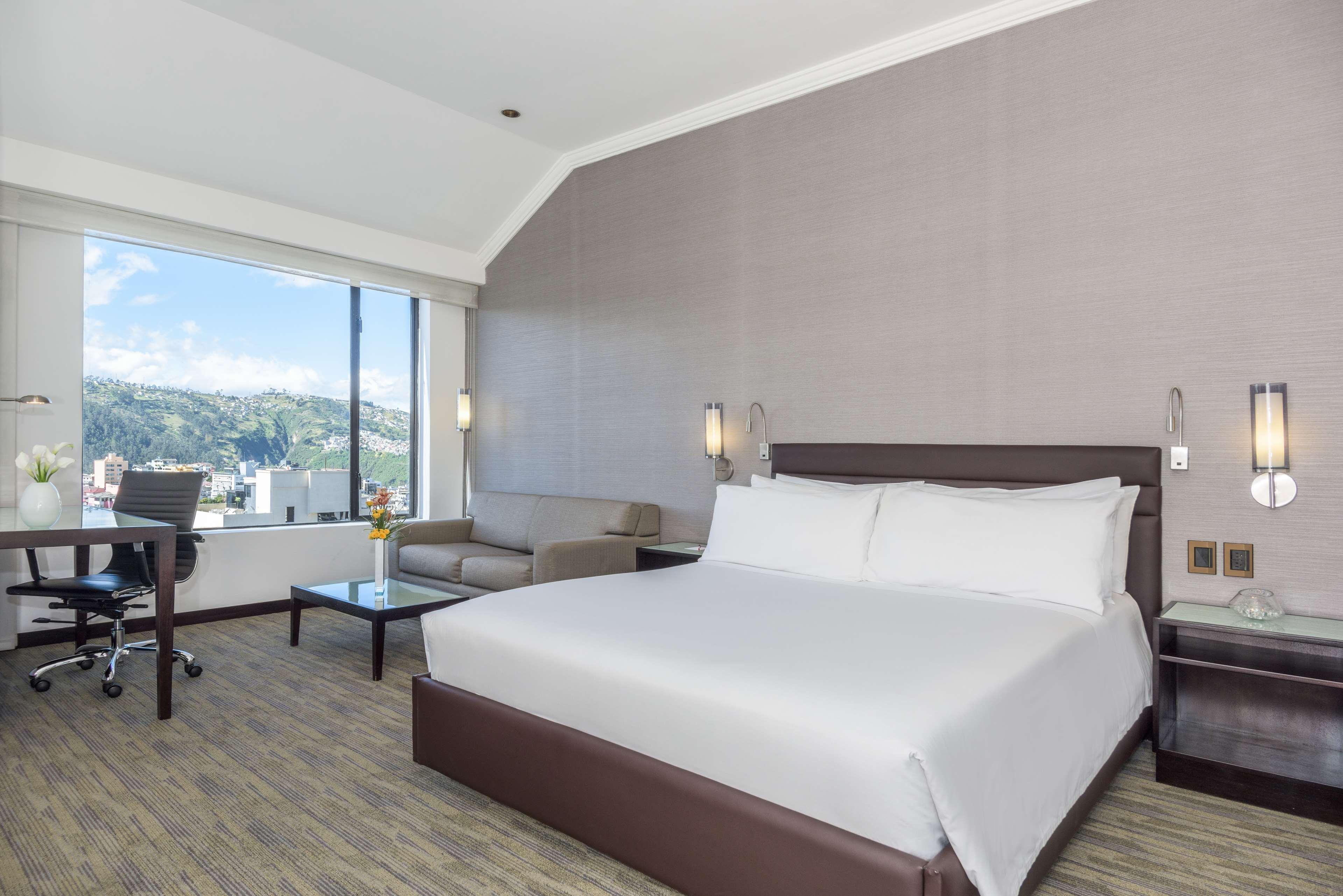 Nh Collection Quito Royal Hotel Luaran gambar