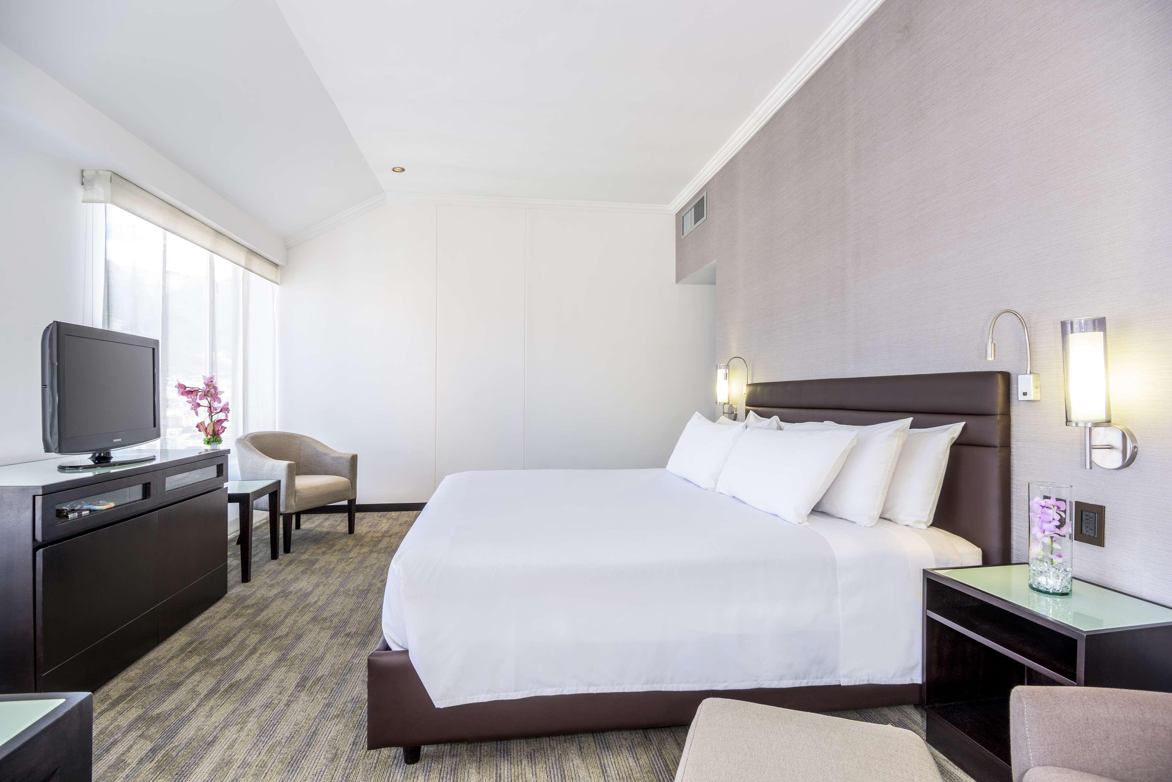 Nh Collection Quito Royal Hotel Luaran gambar