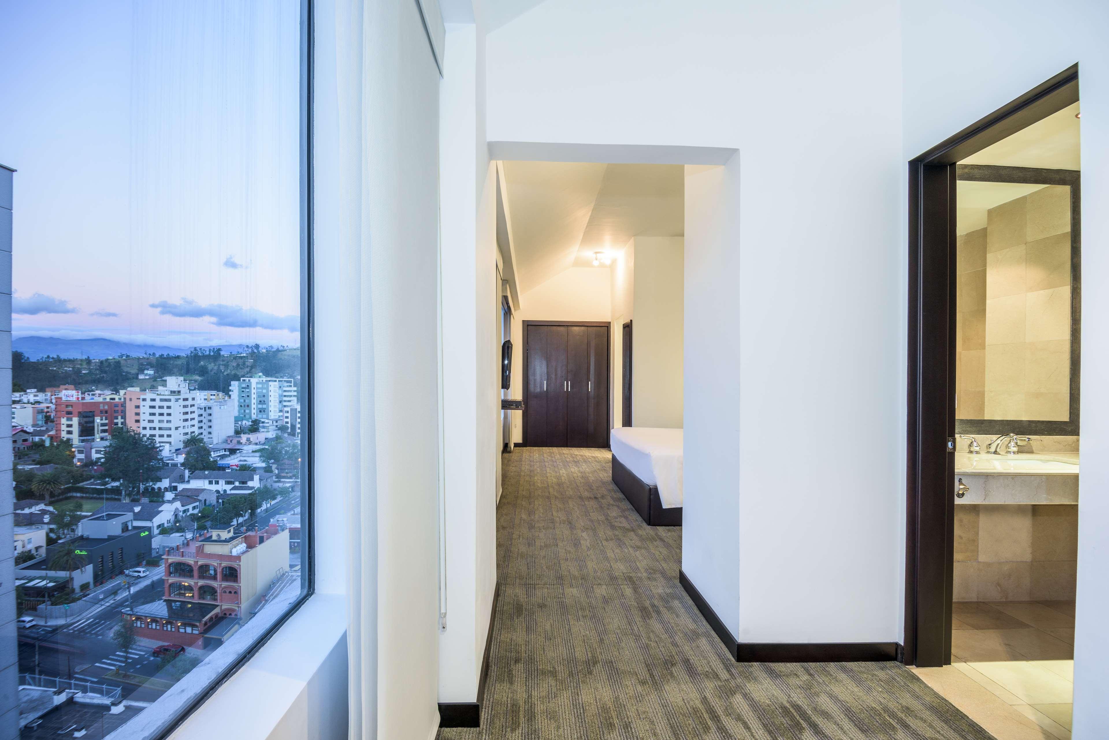 Nh Collection Quito Royal Hotel Luaran gambar